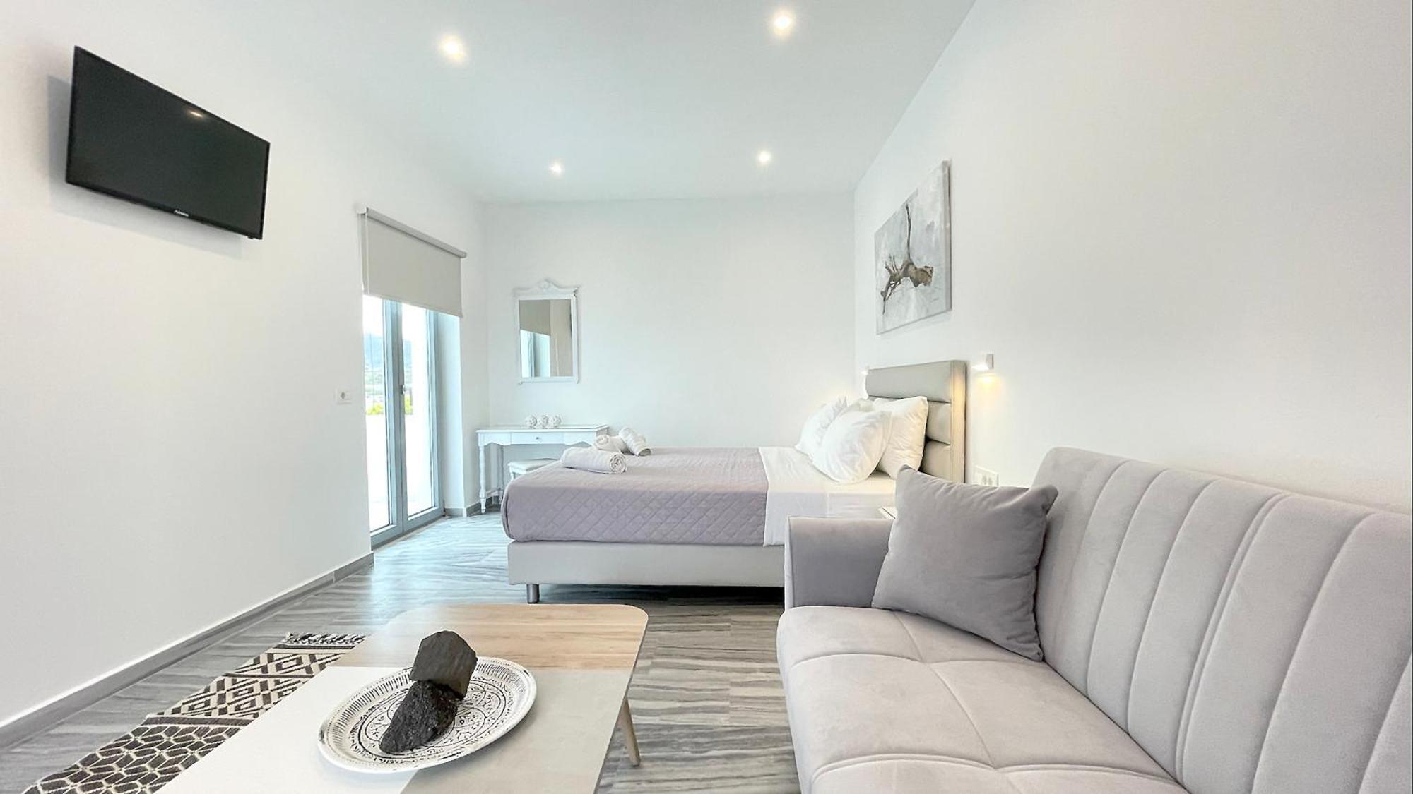 Hermoso Luxury Suites Monólithos Rom bilde