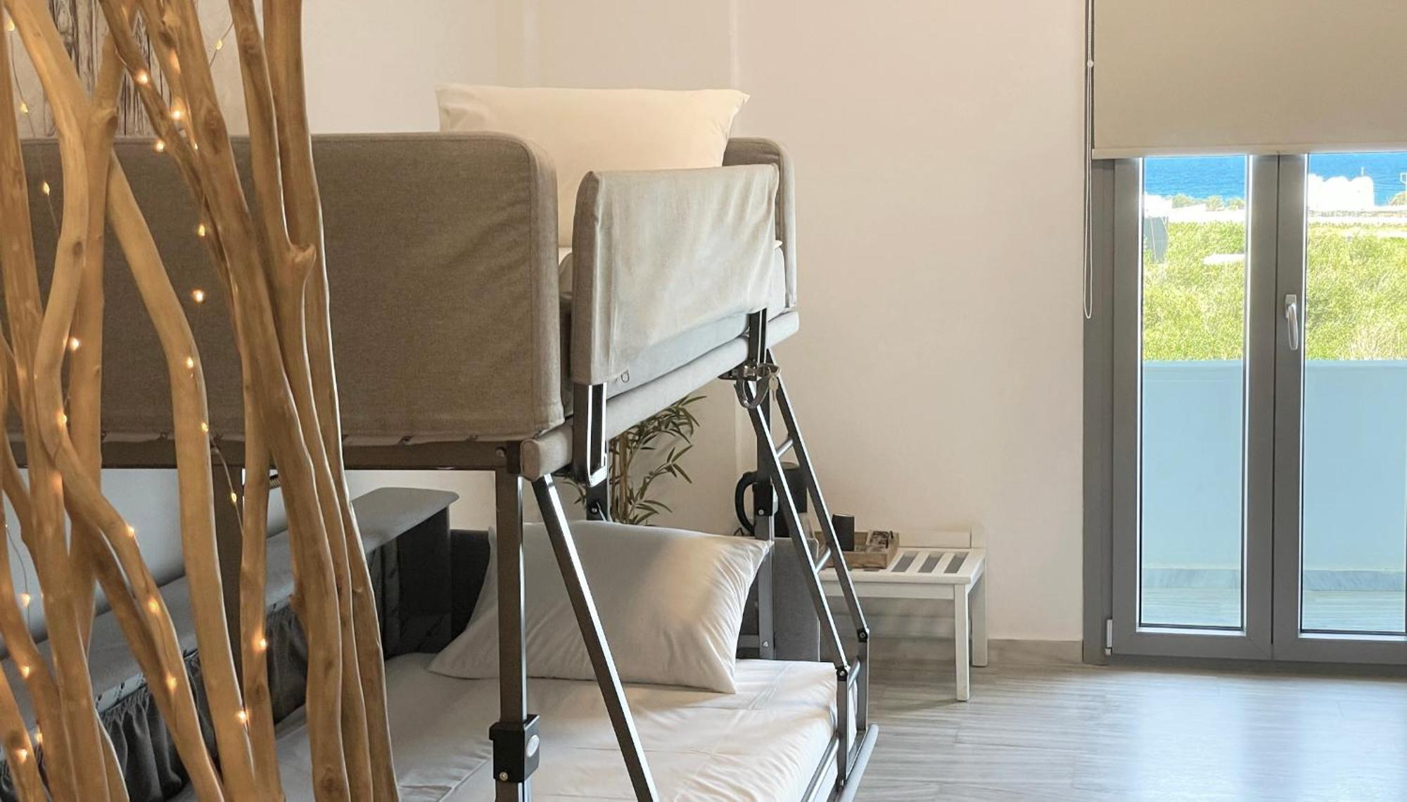 Hermoso Luxury Suites Monólithos Rom bilde